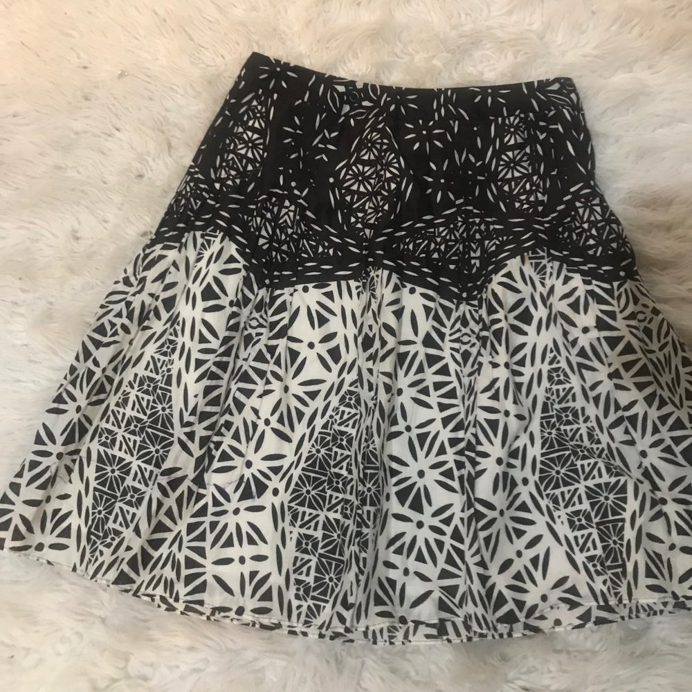 Ann Taylor skirt size 10